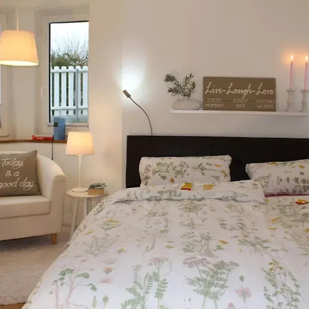 Simone - - Apartment